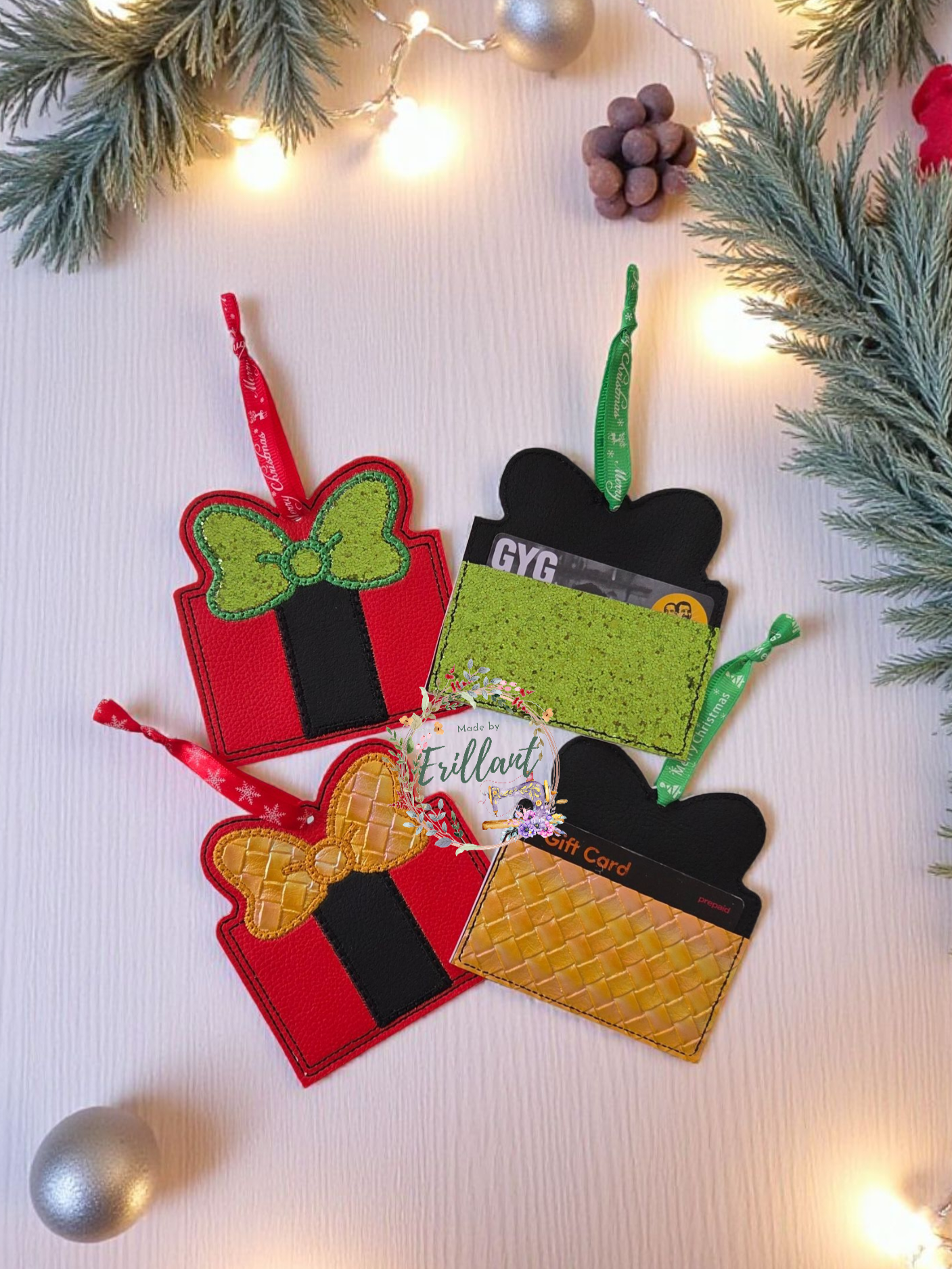 Present giftcard holder (giftcard not included)