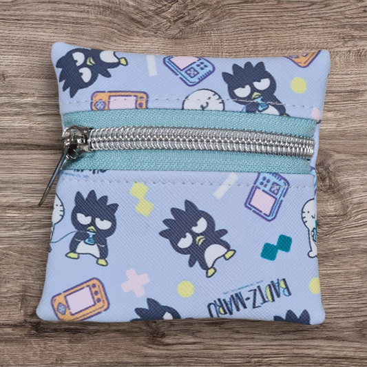 Penguin petite pouch
