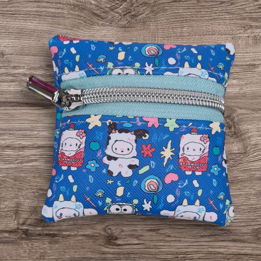 Dress up kitty petite pouch