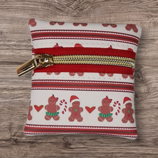 Gingerbread boy & girl petite pouch