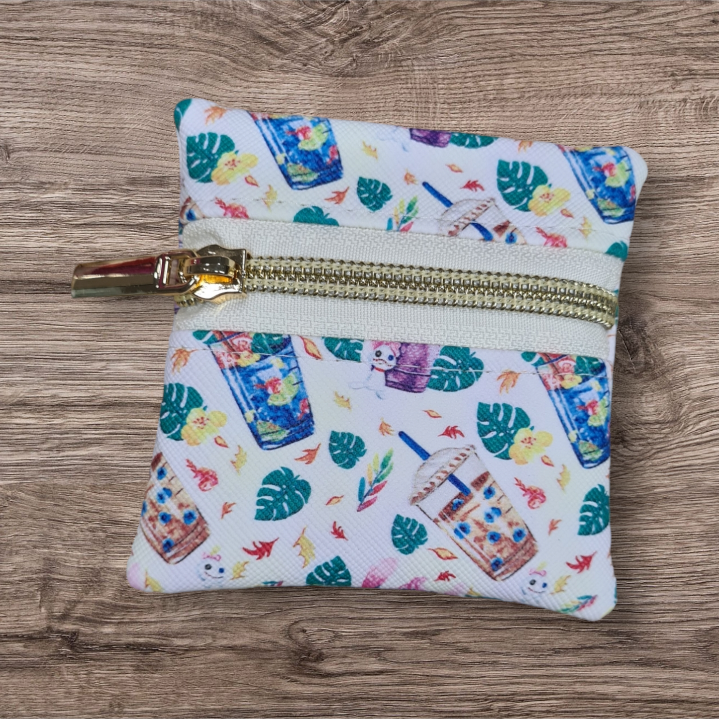 Aliens boba petite pouch