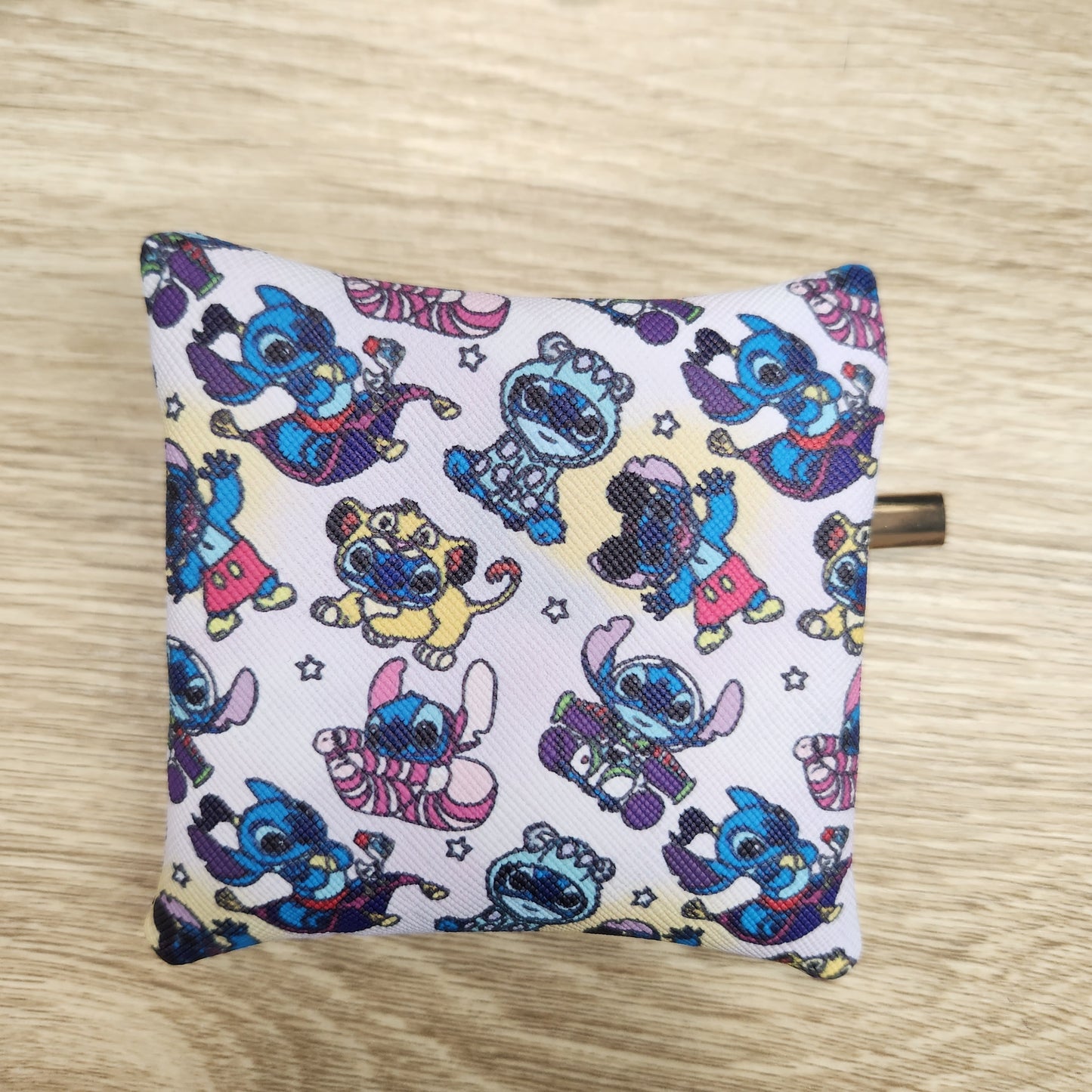 Aliens dress up lilac petite pouch