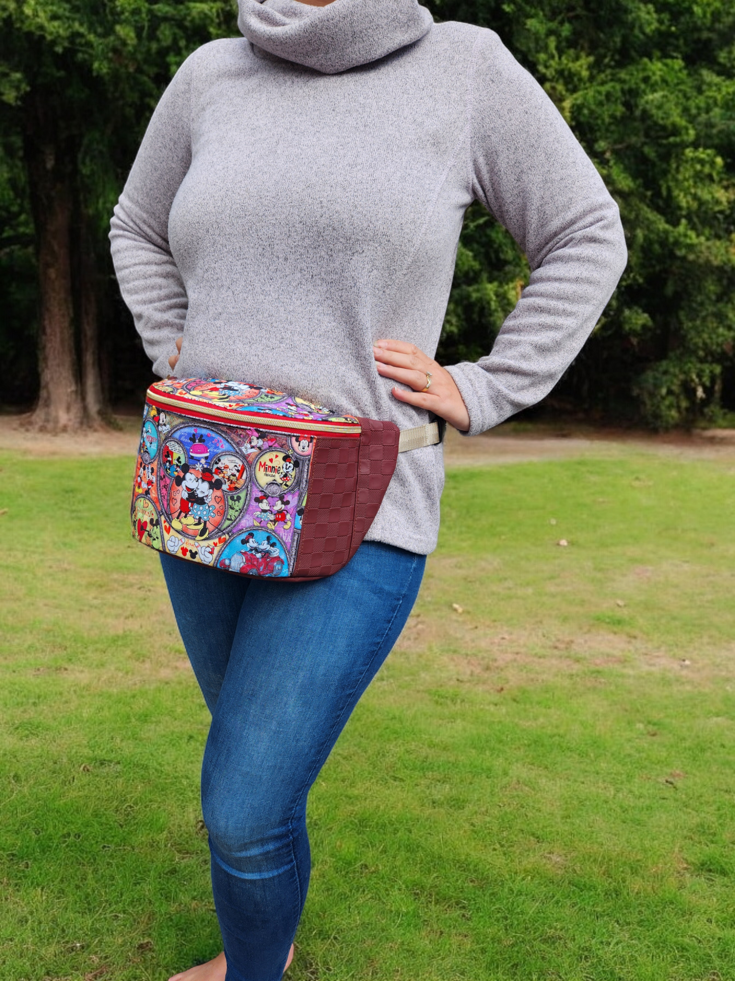 Happy couple large Be Hip