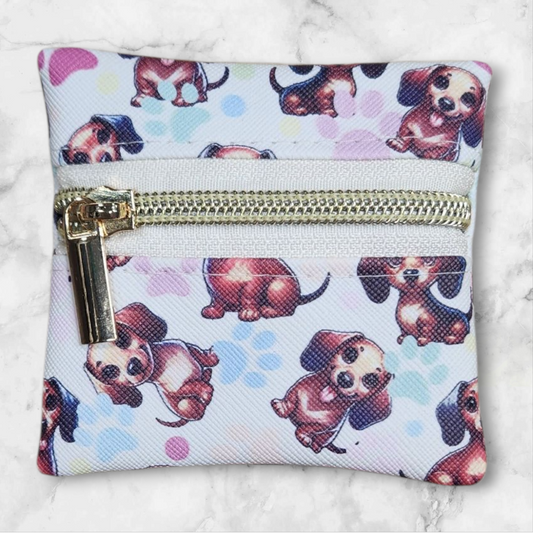 Sausage dog petite pouch