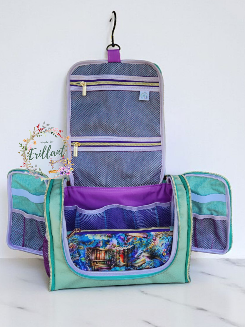 Floral Fantasy Packmate toiletries bag