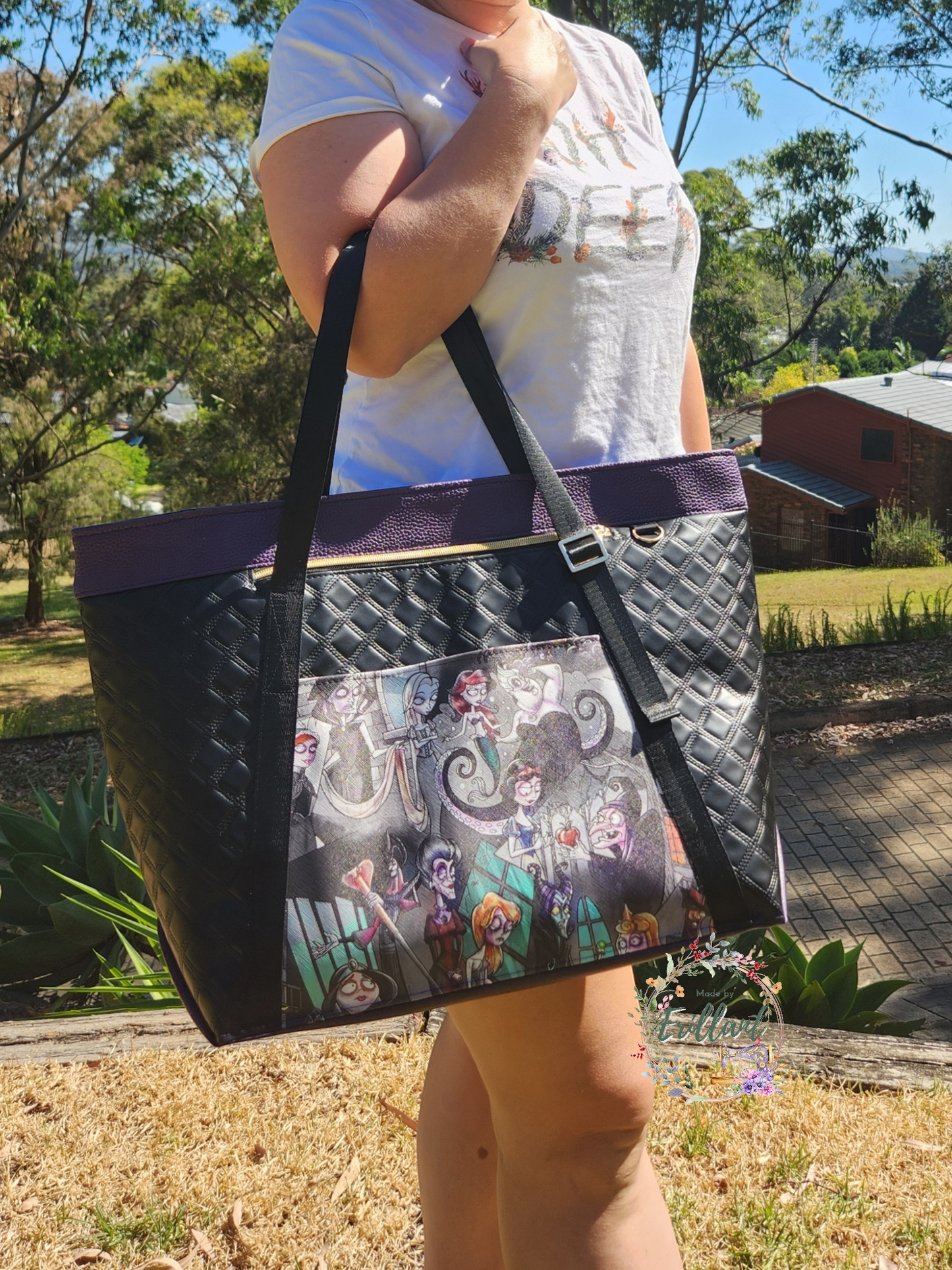 Dark princess Large overnight adjustable Tote bag